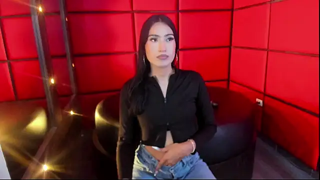 Taly Fox online show from September 25, 4:00 am