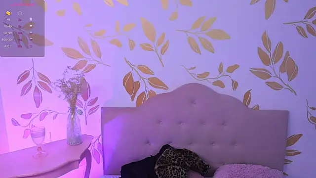 Snapshot of Misselektra__ chatting on September 9, 4:12 am Misselektra online show from September 9, 4:12 am