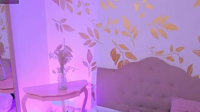 Snapshot of Misselektra__ chatting on September 17, 4:32 am Misselektra online show from September 17, 4:32 am