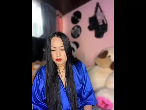 Noa Sakura  online show from May 30, 10:38 pm