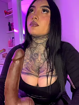 CloeeBeckam online show from November 11, 9:06 am