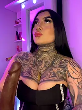 CloeeBeckam online show from November 28, 4:48 am