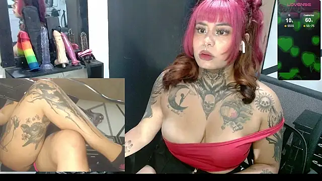 miss cloverrr online show from October 22, 3:00 am