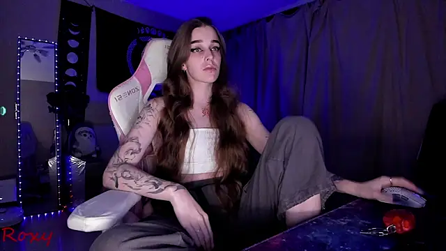 Snapshot of wet_dream_ chatting on October 12, 1:35 pm wet dream online show from October 12, 1:35 pm
