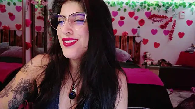 azahar  ziiz online show from February 12, 1:29 am