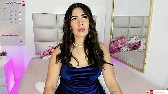 Goddess mia2 online show from December 15, 3:12 am