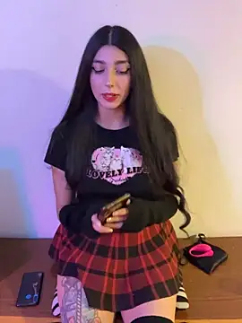 Snapshot of Felicia_smok3 chatting on October 17, 3:32 am Felicia smok3 online show from October 17, 3:32 am