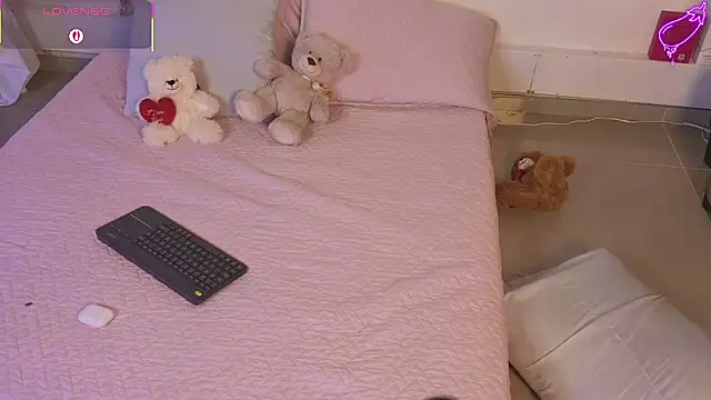  Linoshka 1 online show from November 16, 8:42 pm