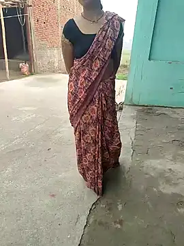 COUPLLE VILLAGE online show from March 9, 3:21 am