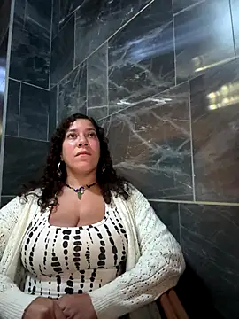 Bigbuttbrooklynn online show from October 27, 5:58 am