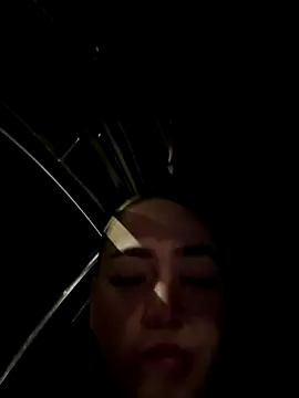 Danielavegax online show from October 16, 11:51 pm