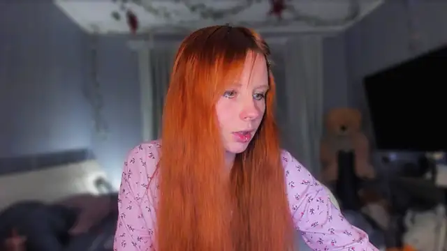 KlementinaBbG online show from April 6, 8:21 pm