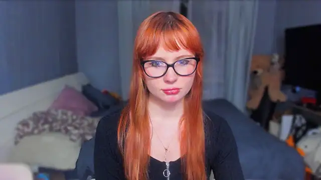 KlementinaBbG online show from November 6, 8:15 pm