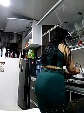 You-kitty2025 online show from January 8, 11:42 pm