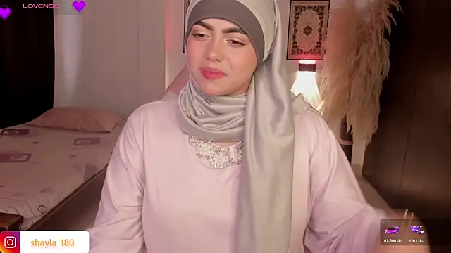 shayla 18 online show from February 23, 8:41 pm