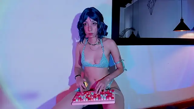 RamonaSmith online show from February 25, 3:32 pm