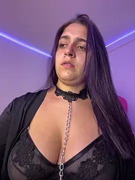 Alicia Ruiz online show from February 6, 6:33 pm