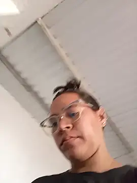 Snapshot of Cristel_Shop chatting on September 20, 9:35 pm Cristel Shop online show from September 20, 9:35 pm