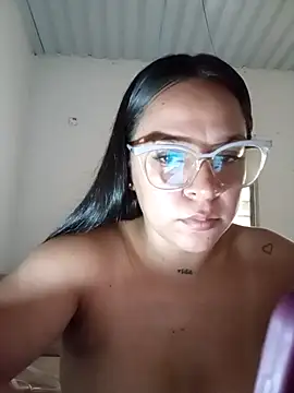 Snapshot of Cristel_Shop chatting on October 29, 9:28 pm Cristel Shop online show from October 29, 9:28 pm