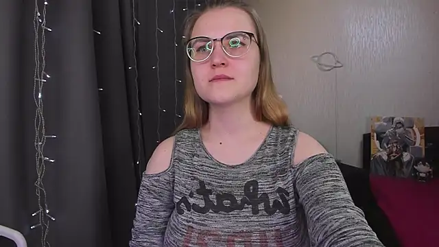 MissBrightShine online show from February 13, 12:18 pm