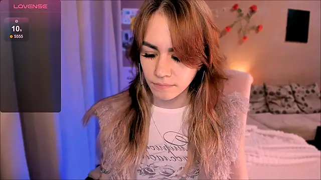  selectrra online show from December 4, 9:15 pm