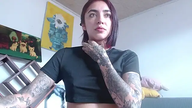 ZoeBakers  online show from November 10, 5:30 pm