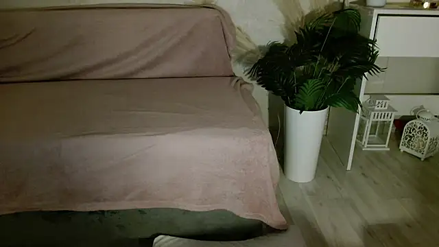 Imcarrieberry online show from February 20, 3:24 pm