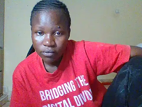 prettychic5 online show from February 28, 1:32 pm