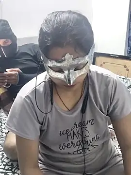 Snapshot of Harsh_Ankita_Couple chatting on October 16, 5:48 pm Harsh Ankita Couple online show from October 16, 5:48 pm