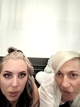 DarleenHot online show from September 26, 7:22 pm