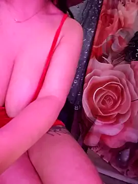 Zeina2024 online show from December 4, 9:37 pm