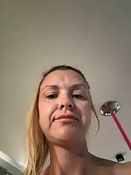 Bella-Tight online show from May 27, 5:26 am