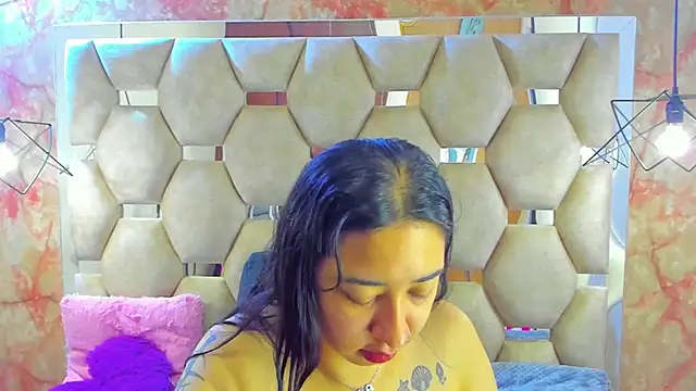 sayumi dirty online show from September 12, 12:01 pm