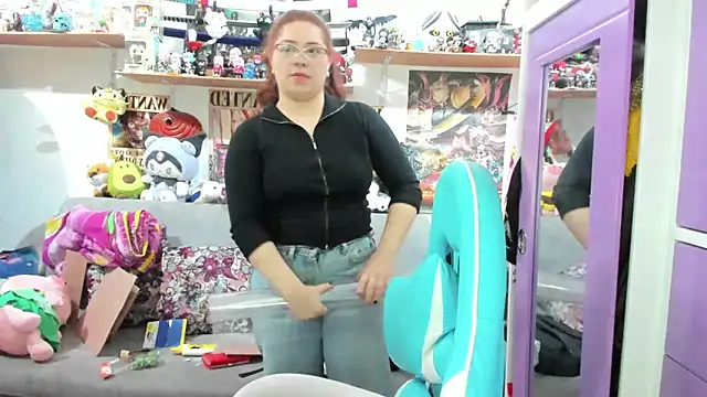 soficammy online show from November 26, 10:33 pm